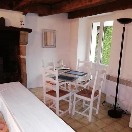 Gite Thauron Exterior foto